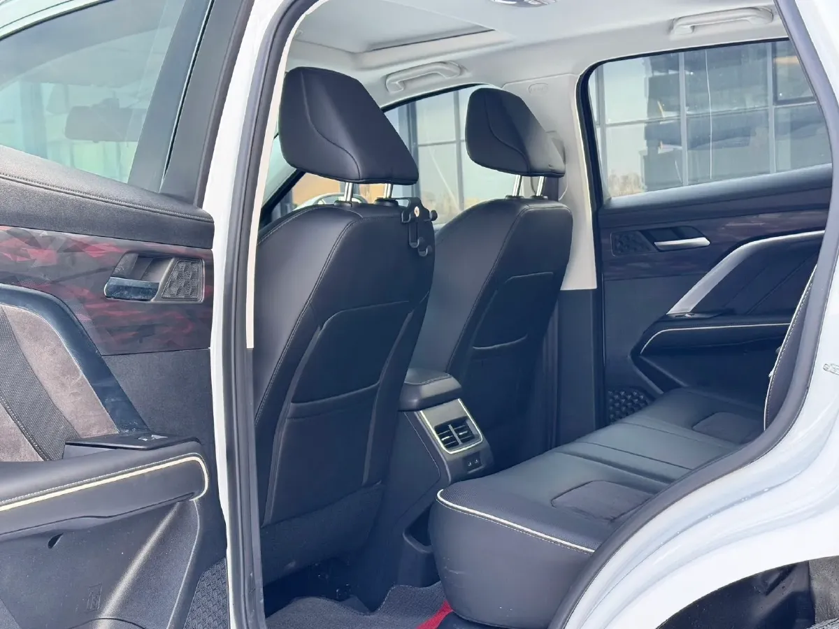 2023 Haval H6 1.5T 150HP L4 7DCT,autocango,china used car exporter,china ev exporter,chinese used car exporter,chinese used ev exporter