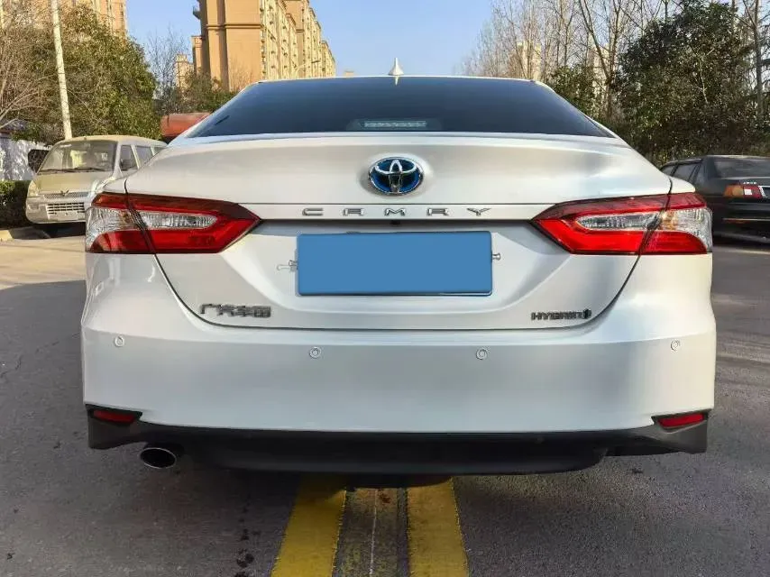2023 Toyota Camry 2.5L 178HP L4 E-CVT Hybrid,autocango,china used car exporter,china ev exporter,chinese used car exporter,chinese used ev exporter