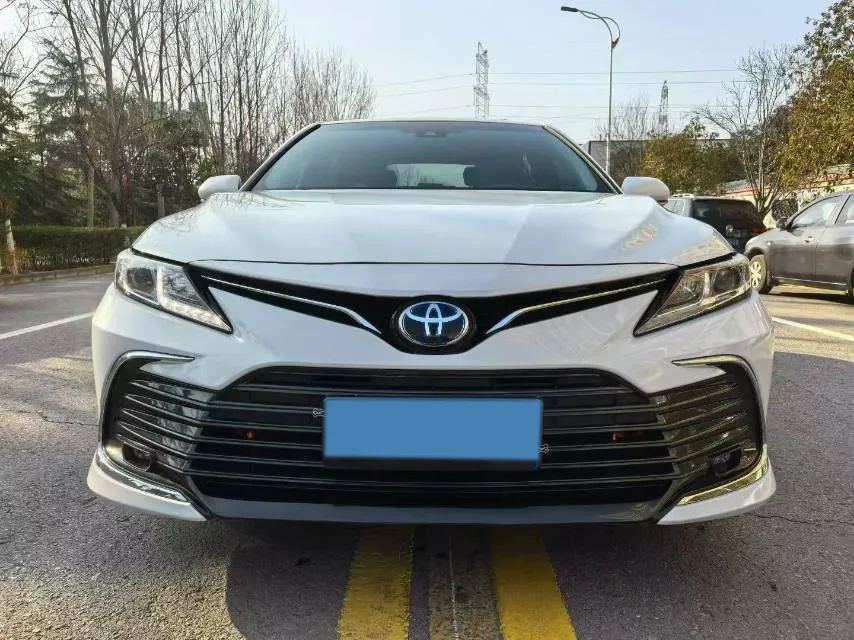 2023 Toyota Camry 2.5L 178HP L4 E-CVT Hybrid,autocango,china used car exporter,china ev exporter,chinese used car exporter,chinese used ev exporter