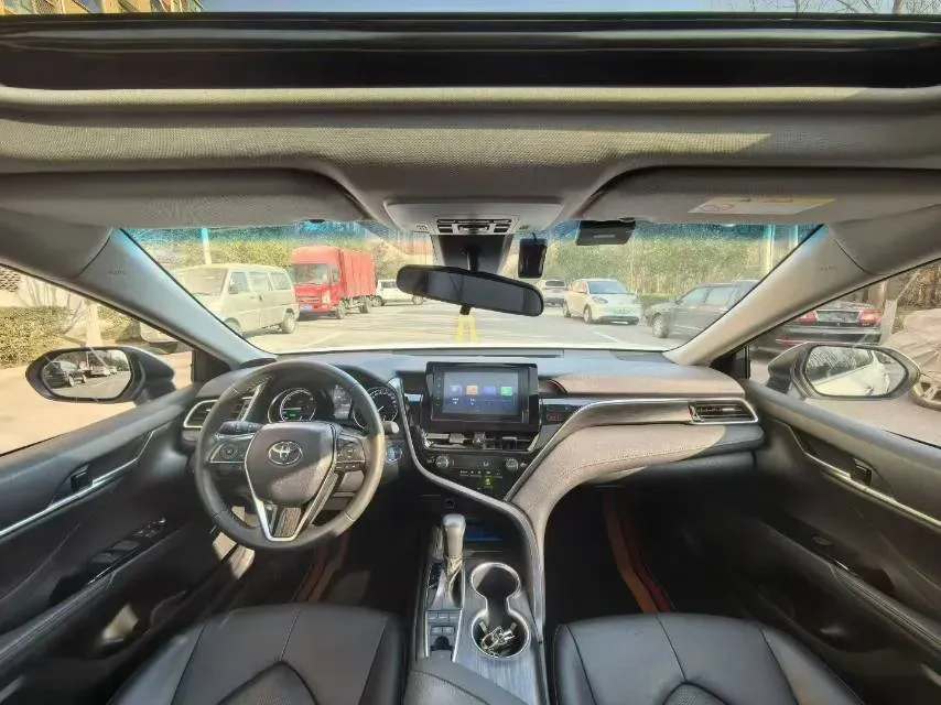2023 Toyota Camry 2.5L 178HP L4 E-CVT Hybrid,autocango,china used car exporter,china ev exporter,chinese used car exporter,chinese used ev exporter