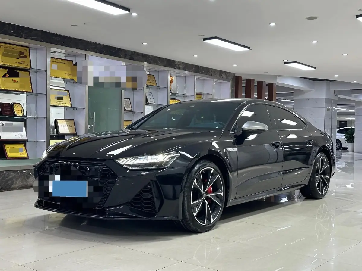 2022 Audi A7L 2.0T 245HP L4 7DCT