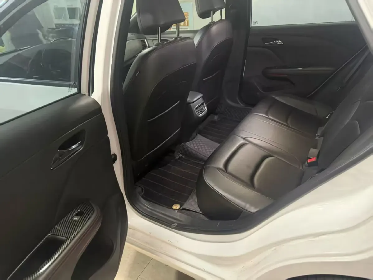 2020 Chevrolet Monza 1.3T 163HP L3 6AT,autocango,china used car exporter,china ev exporter,chinese used car exporter,chinese used ev exporter