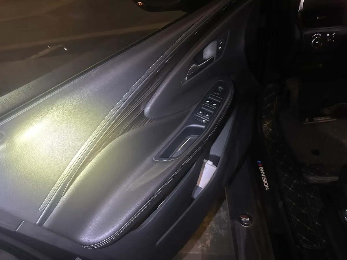 2020 Buick EnvisionPlus 1.5T 169HP L4 7DCT,autocango,china used car exporter,china ev exporter,chinese used car exporter,chinese used ev exporter