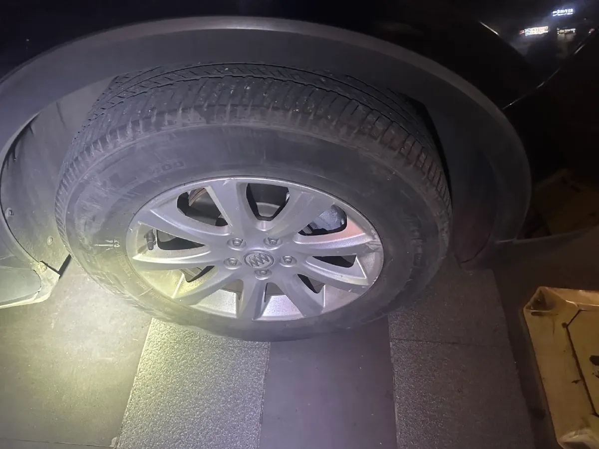 2020 Buick EnvisionPlus 1.5T 169HP L4 7DCT,autocango,china used car exporter,china ev exporter,chinese used car exporter,chinese used ev exporter