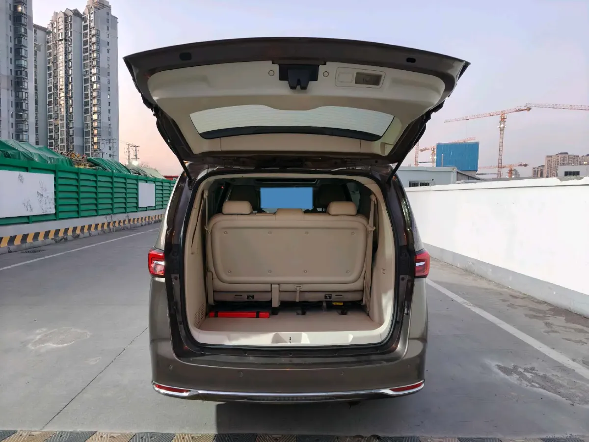 2020 Buick GL8 2.0T 237HP L4 9AT,autocango,china used car exporter,china ev exporter,chinese used car exporter,chinese used ev exporter