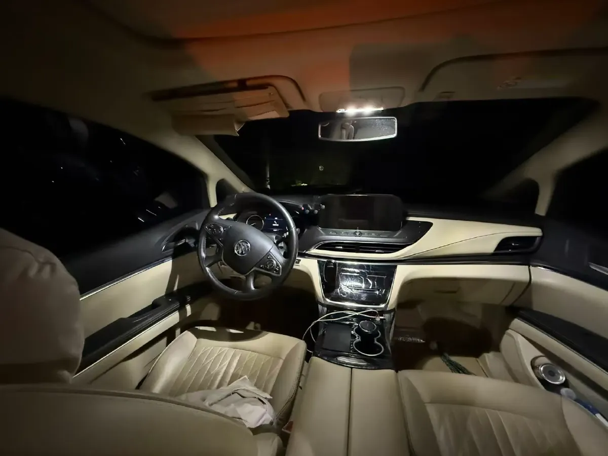 2023 Buick GL8 2.0T 237HP L4 9AT,autocango,china used car exporter,china ev exporter,chinese used car exporter,chinese used ev exporter