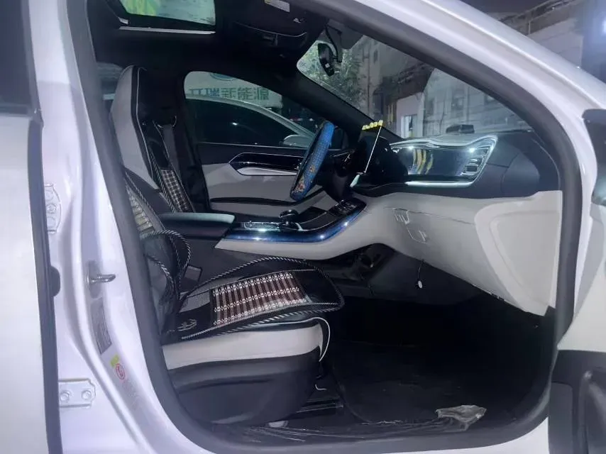 2021 Haval F7 1.5T 169HP L4 7DCT,autocango,china used car exporter,china ev exporter,chinese used car exporter,chinese used ev exporter