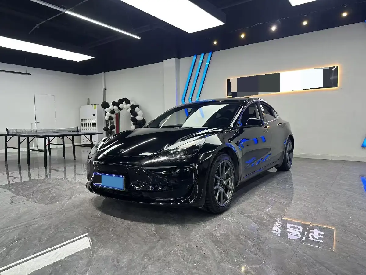 2022 Tesla Model 3 BEV 60KWH