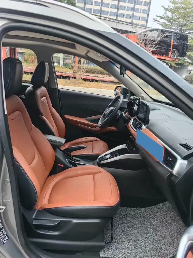 2018 KaiYi E3 1.6L 110HP L4 5MT,autocango,china used car exporter,china ev exporter,chinese used car exporter,chinese used ev exporter