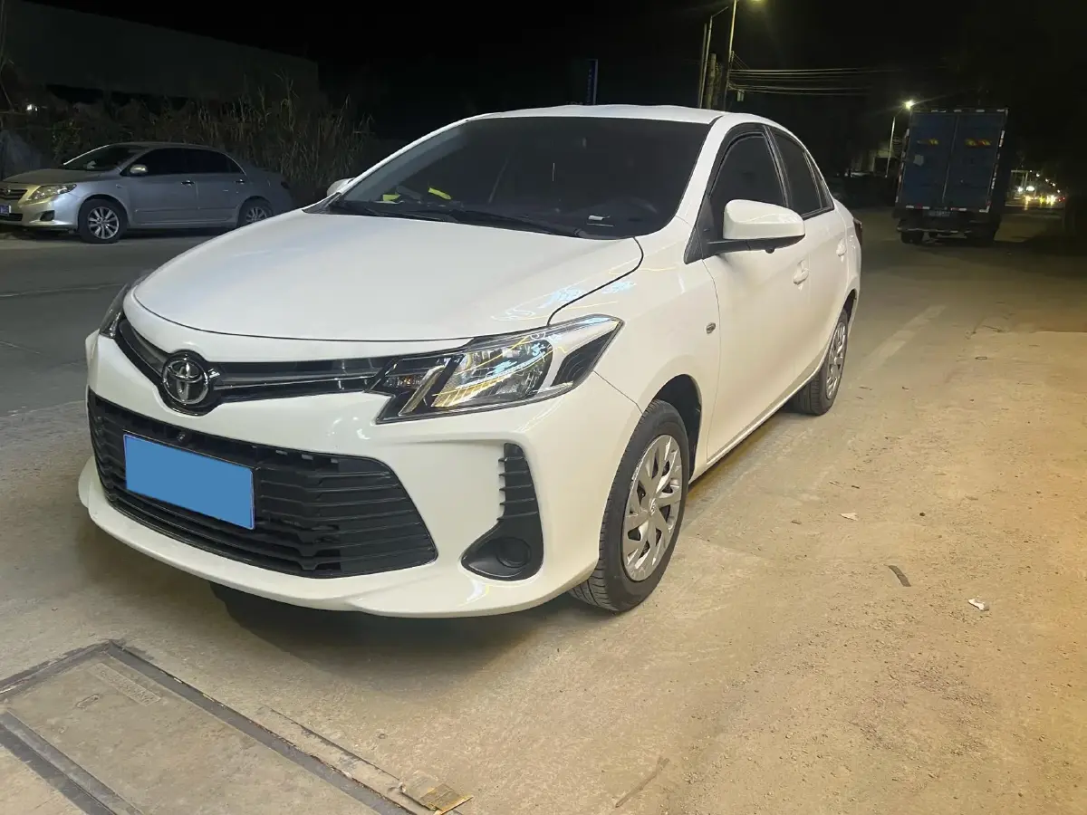 2022 Toyota Vios 1.5L 112HP L4 CVT