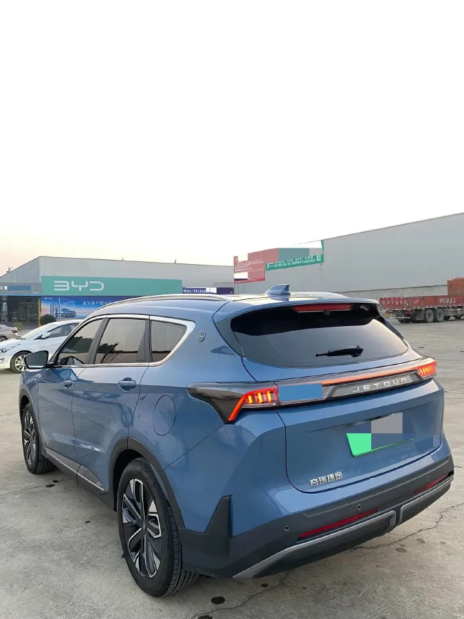 2024 Venucia VX6 BEV 62KWH,autocango,china used car exporter,china ev exporter,chinese used car exporter,chinese used ev exporter