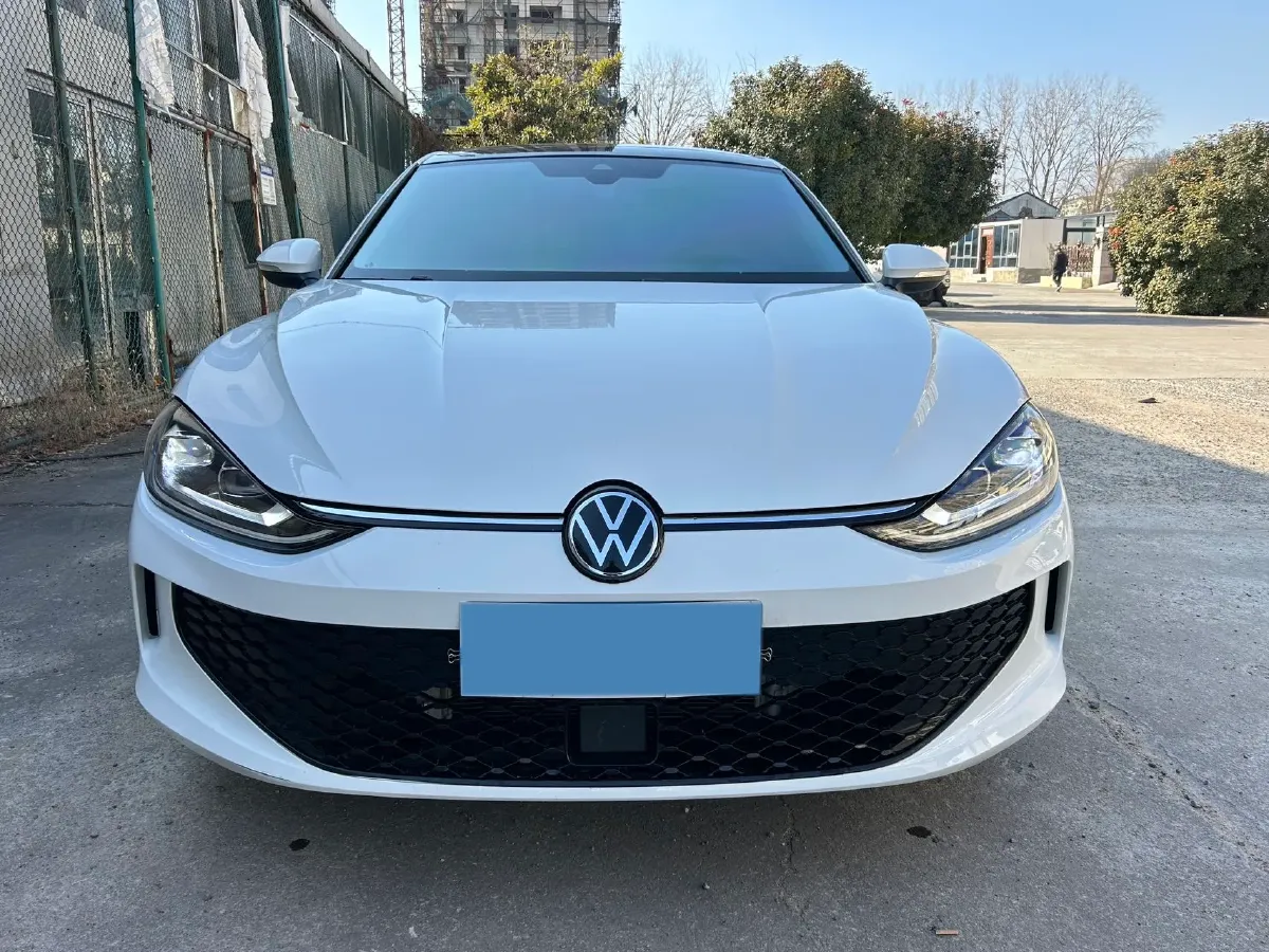 2023 Volkswagen Lamando 1.4T 150HP L4 7DCT,autocango,china used car exporter,china ev exporter,chinese used car exporter,chinese used ev exporter