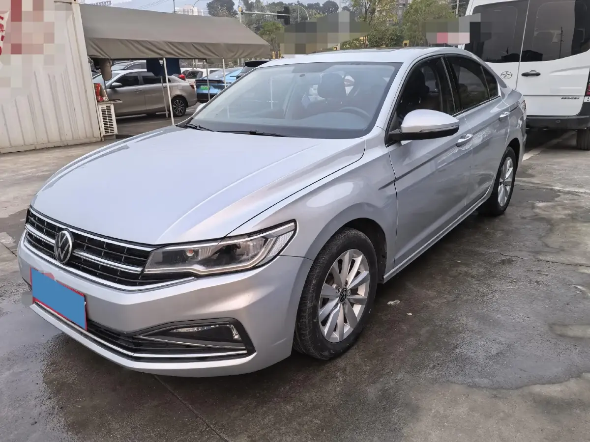 2021 Volkswagen Bora 1.5L 113HP L4 6AT