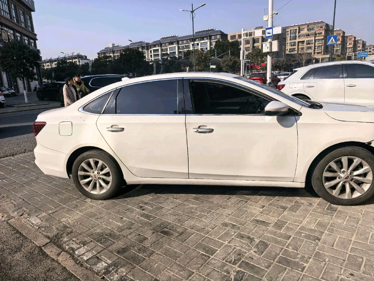 2017 Roewe i6 1.0T 125HP L3 2AT PHEV,autocango,china used car exporter,china ev exporter,chinese used car exporter,chinese used ev exporter