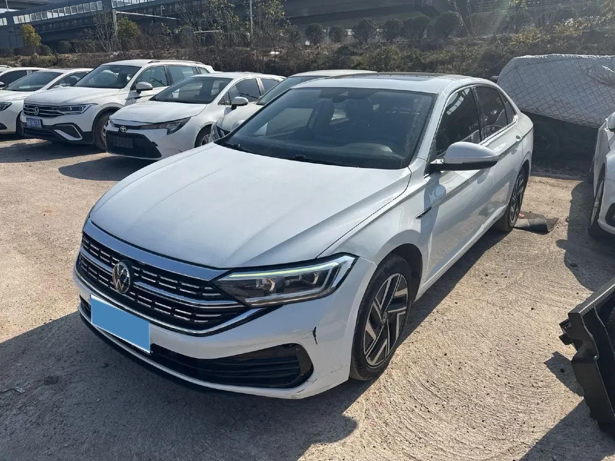 2023 Volkswagen Sagitar 1.2T 116HP L4 7DCT,autocango,china used car exporter,china ev exporter,chinese used car exporter,chinese used ev exporter