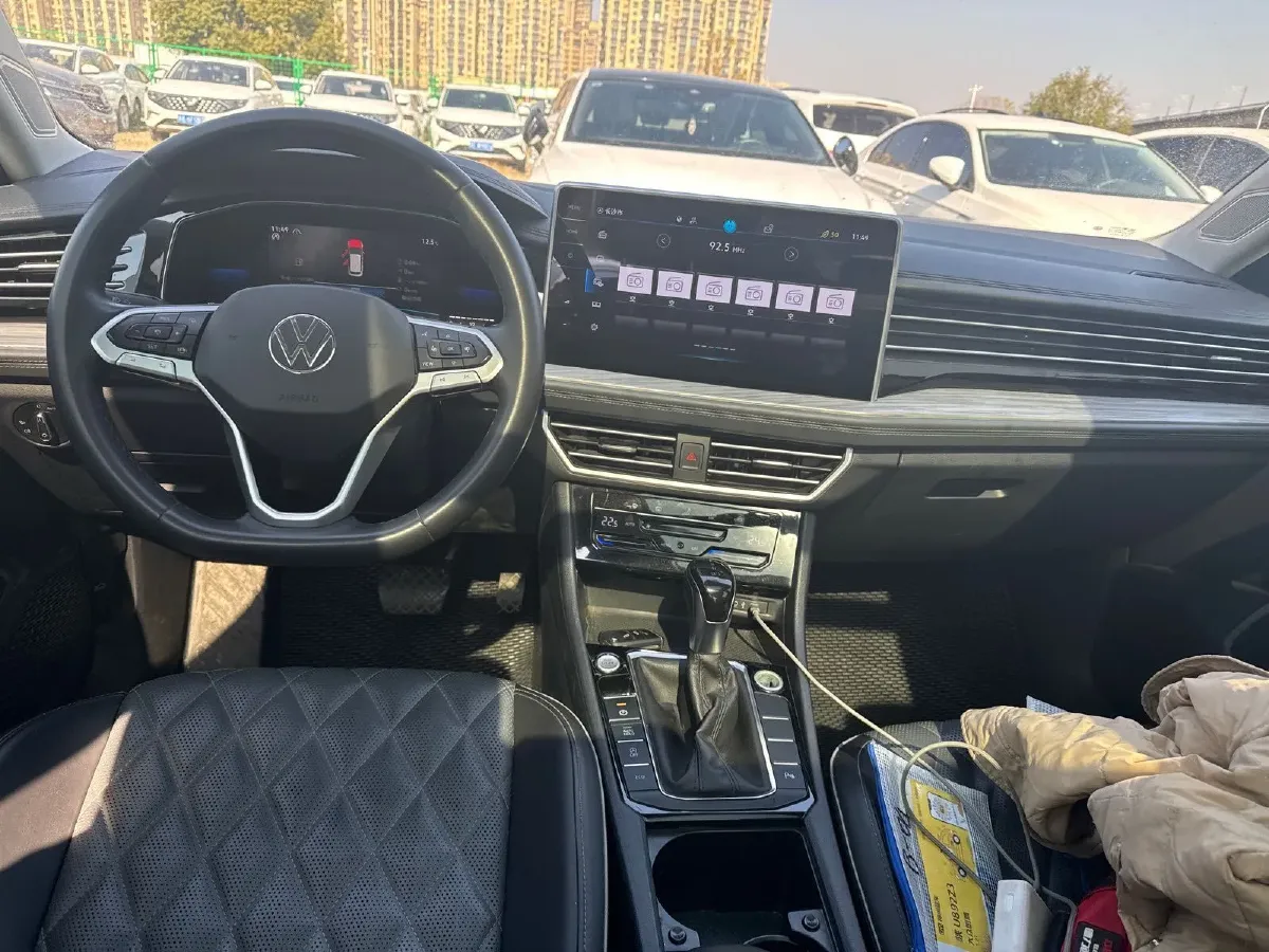 2023 Volkswagen Sagitar 1.2T 116HP L4 7DCT,autocango,china used car exporter,china ev exporter,chinese used car exporter,chinese used ev exporter