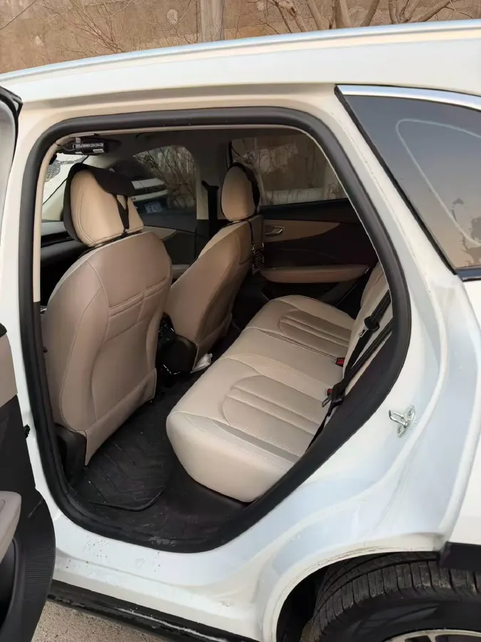 2025 MG MG ES5 BEV 62.2KWH,autocango,china used car exporter,china ev exporter,chinese used car exporter,chinese used ev exporter