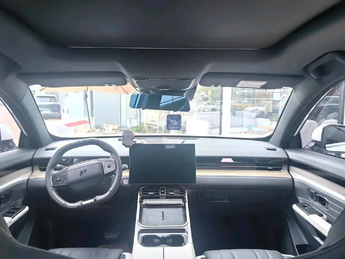 2024 Jetour ShanHai L6 1.5T 156HP L4 1DHT PHEV 19.43KWH,autocango,china used car exporter,china ev exporter,chinese used car exporter,chinese used ev exporter