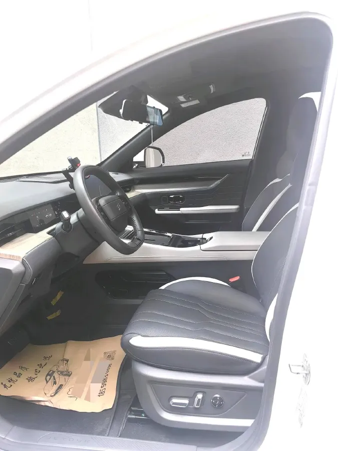 2024 Jetour ShanHai L6 1.5T 156HP L4 1DHT PHEV 19.43KWH,autocango,china used car exporter,china ev exporter,chinese used car exporter,chinese used ev exporter