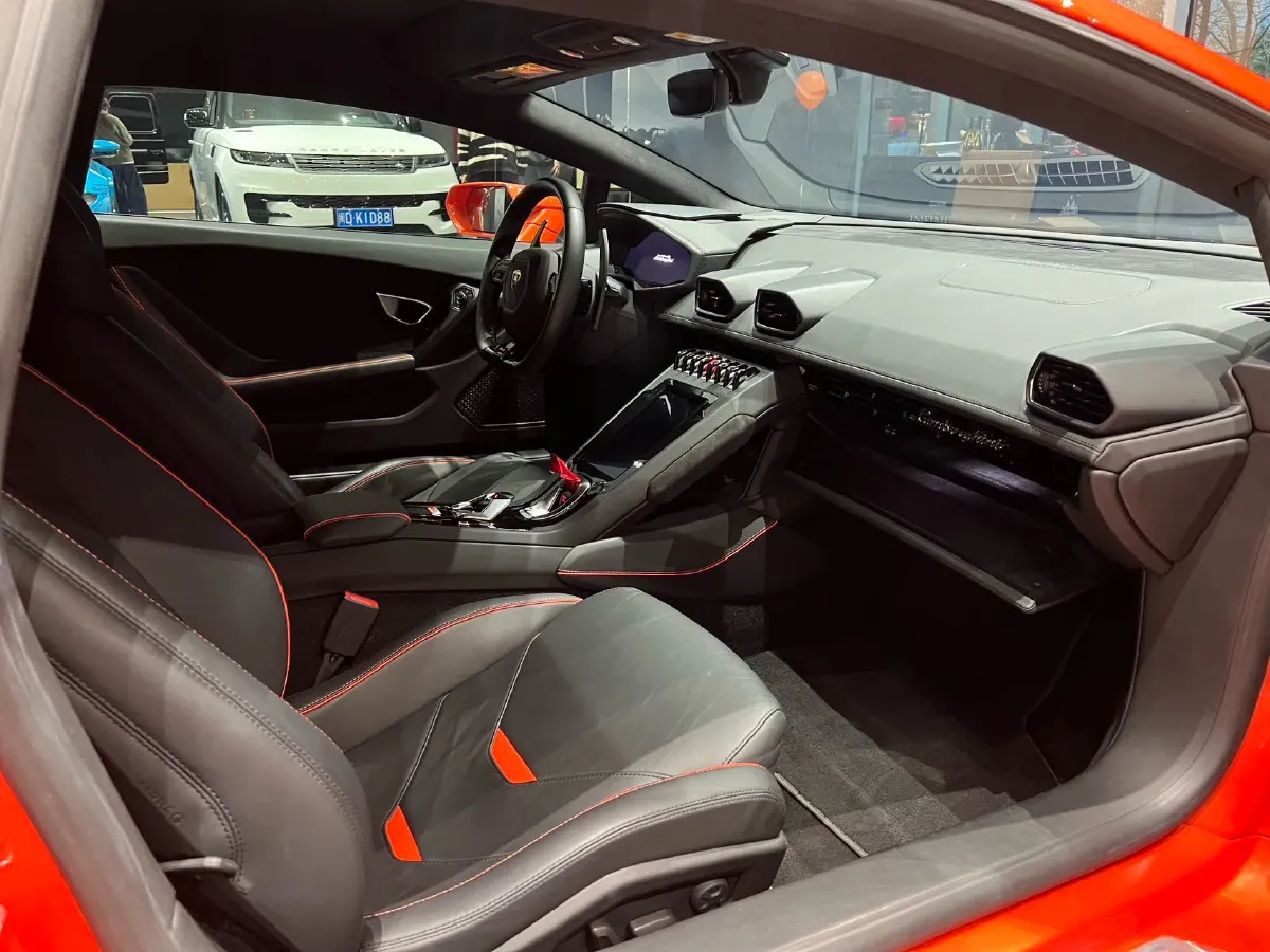 2020 Lamborghini Huracán 5.2L 611HP V10 7DCT,autocango,china used car exporter,china ev exporter,chinese used car exporter,chinese used ev exporter