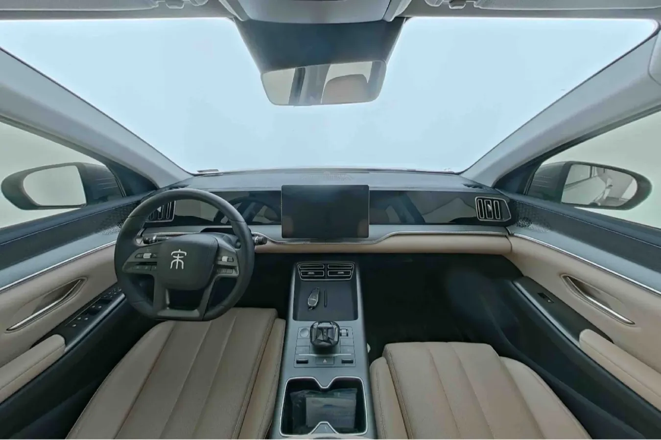 2025 BYD Song Pro 1.5L 101HP L4 E-CVT PHEV 12.9KWH,autocango,china used car exporter,china ev exporter,chinese used car exporter,chinese used ev exporter