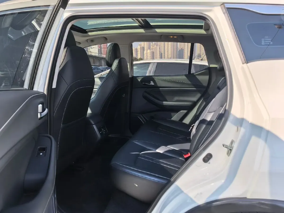 2021 GAC Trumpchi GS4 1.5T 169HP L4 6AT,autocango,china used car exporter,china ev exporter,chinese used car exporter,chinese used ev exporter