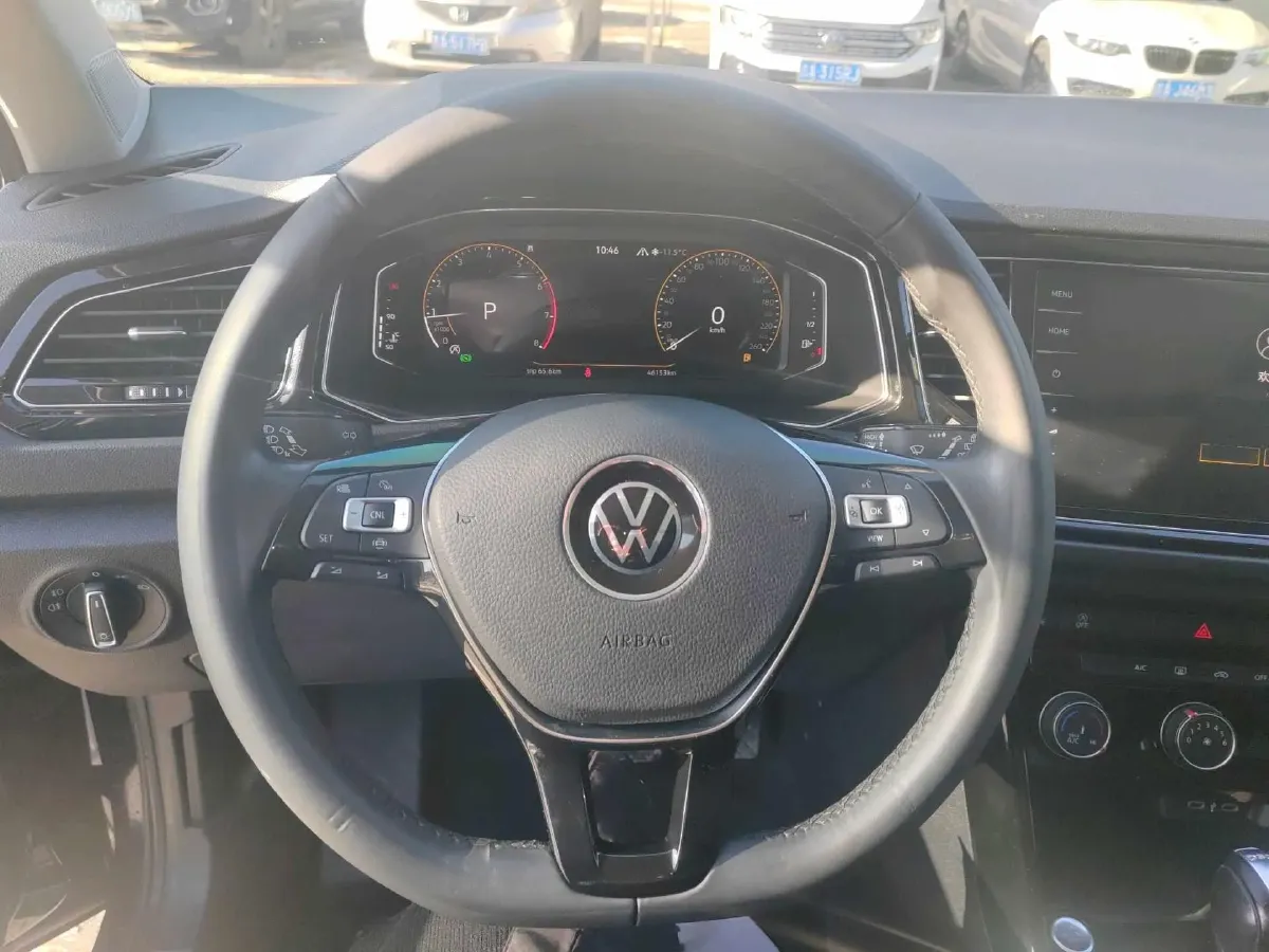 2021 Volkswagen T-Roc 1.4T 150HP L4 7DCT,autocango,china used car exporter,china ev exporter,chinese used car exporter,chinese used ev exporter