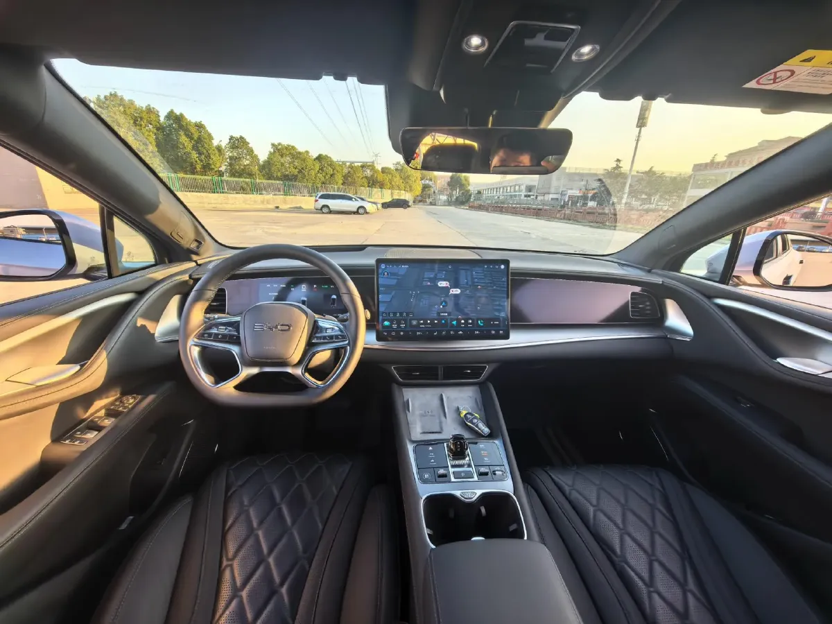 2024 BYD Sea Lion 07 BEV 80.64KWH,autocango,china used car exporter,china ev exporter,chinese used car exporter,chinese used ev exporter