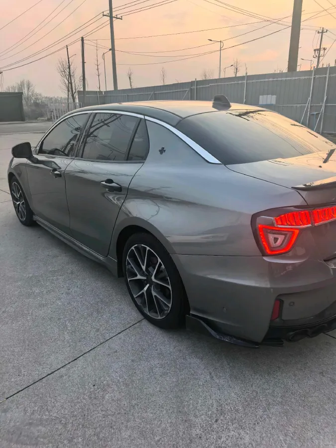 2022 LYNK&CO 03 2.0T 190HP L4 7DCT,autocango,china used car exporter,china ev exporter,chinese used car exporter,chinese used ev exporter