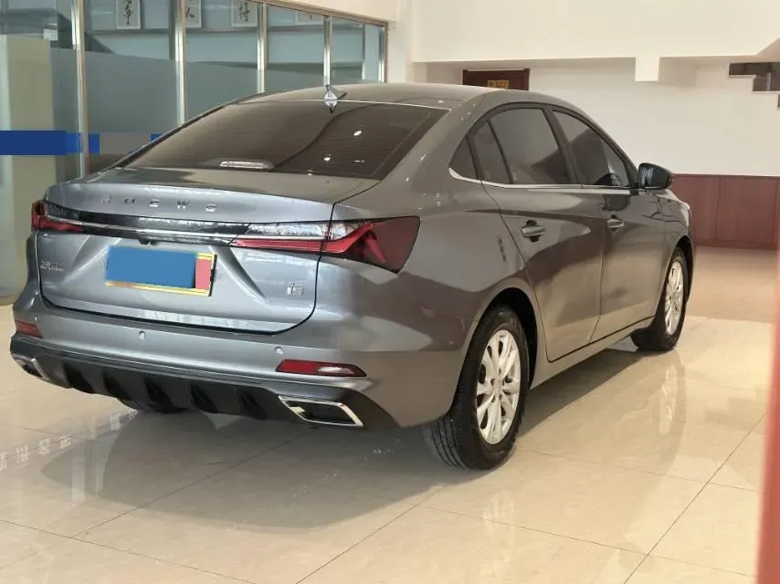 2023 Roewe i5 1.5L 129HP L4 CVT,autocango,china used car exporter,china ev exporter,chinese used car exporter,chinese used ev exporter