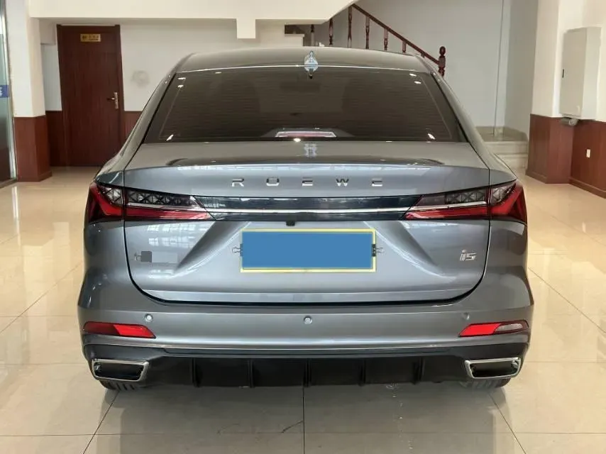2023 Roewe i5 1.5L 129HP L4 CVT,autocango,china used car exporter,china ev exporter,chinese used car exporter,chinese used ev exporter