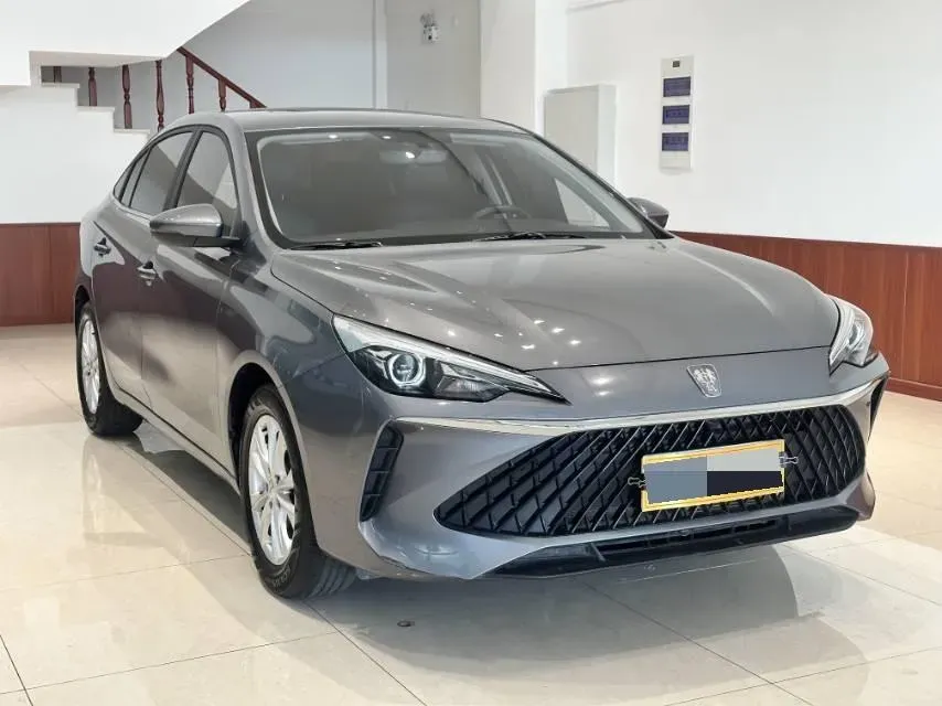 2023 Roewe i5 1.5L 129HP L4 CVT,autocango,china used car exporter,china ev exporter,chinese used car exporter,chinese used ev exporter