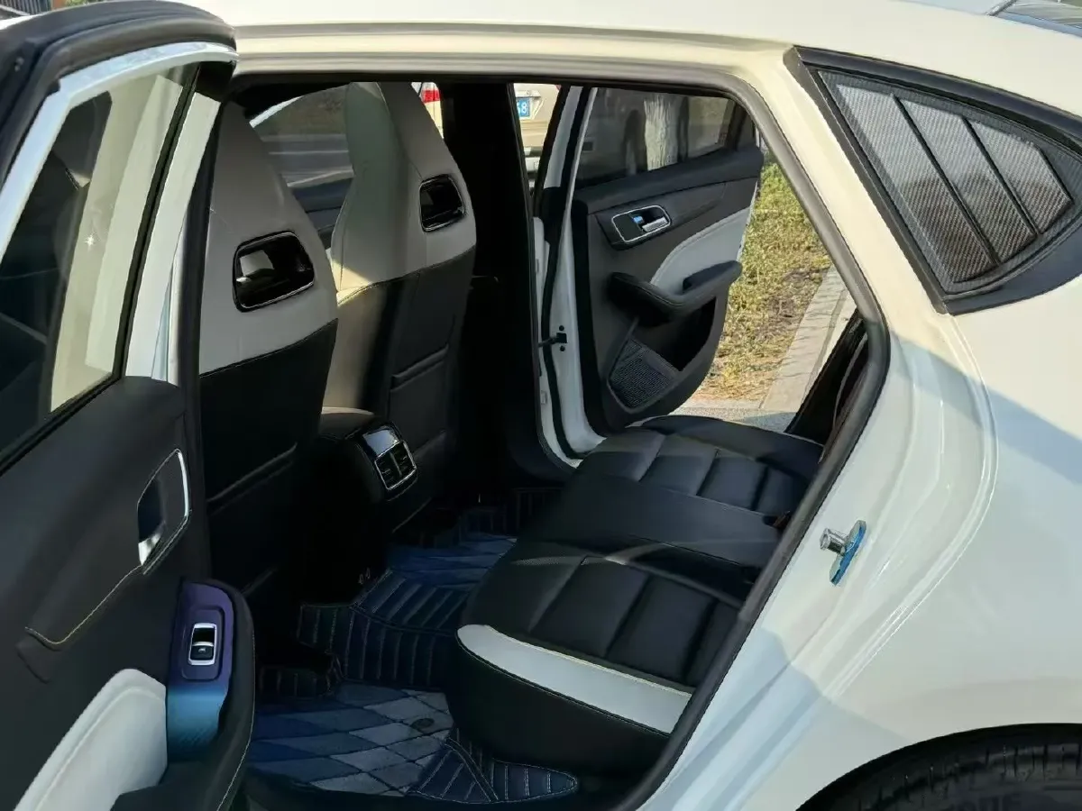 2020 MG MG6 1.5T 181HP L4 7DCT,autocango,china used car exporter,china ev exporter,chinese used car exporter,chinese used ev exporter