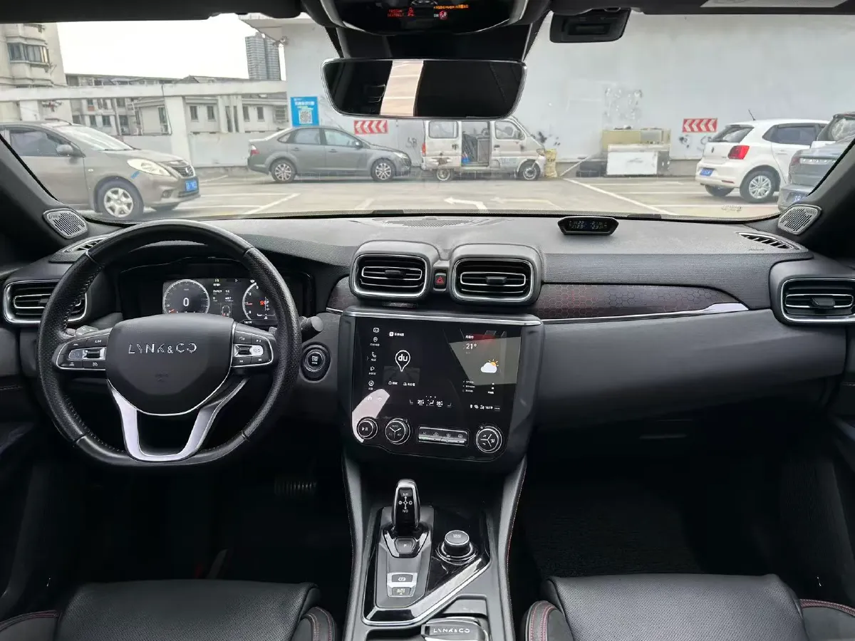 2018 Toyota C-HR 2.0L 171HP L4 CVT,autocango,china used car exporter,china ev exporter,chinese used car exporter,chinese used ev exporter