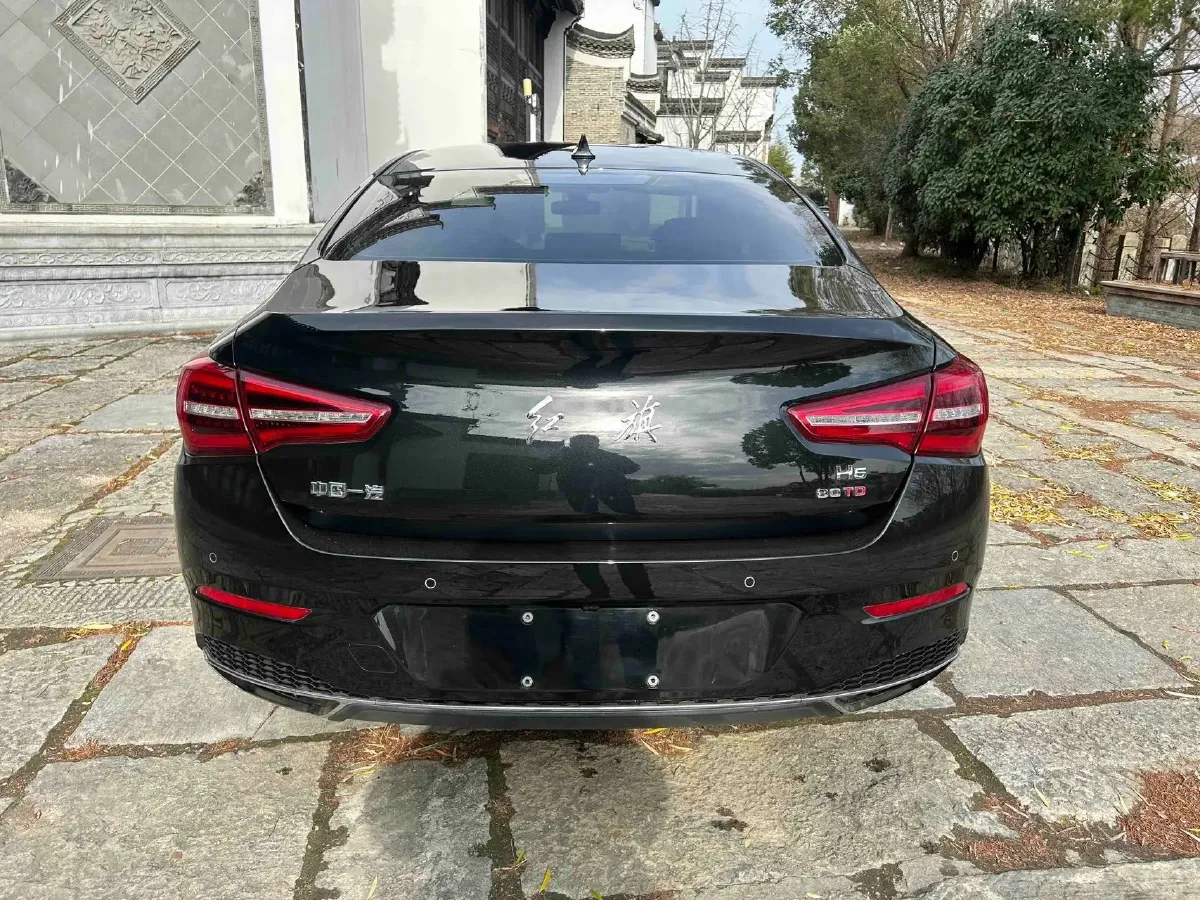 2022 HongQi H5 1.5T 169HP L4 7DCT,autocango,china used car exporter,china ev exporter,chinese used car exporter,chinese used ev exporter