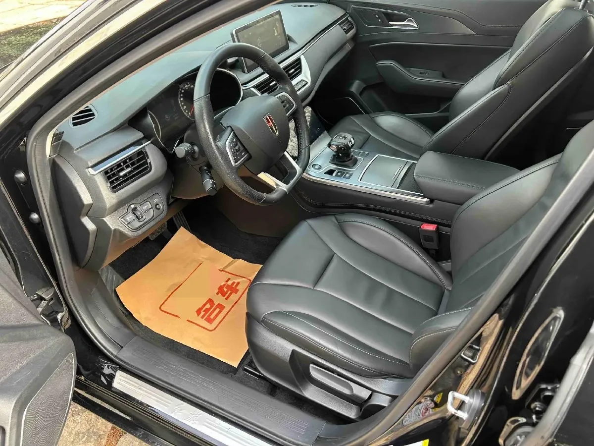 2022 HongQi H5 1.5T 169HP L4 7DCT,autocango,china used car exporter,china ev exporter,chinese used car exporter,chinese used ev exporter