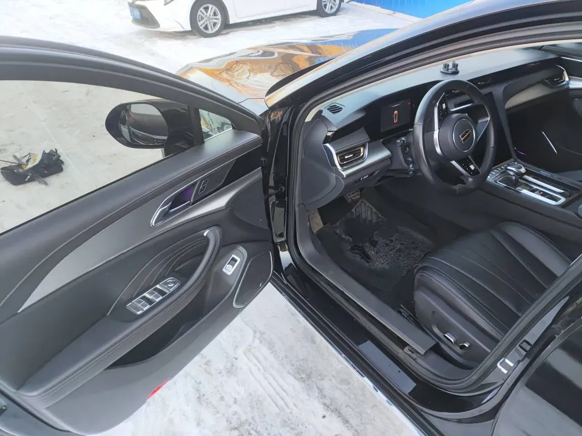 2024 HongQi H5 1.5T 169HP L4 7DCT,autocango,china used car exporter,china ev exporter,chinese used car exporter,chinese used ev exporter