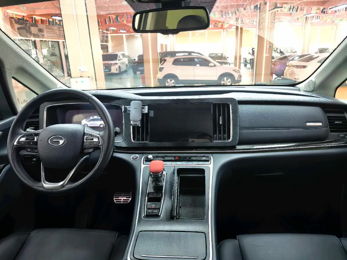 2023 GAC Trumpchi M8 2.0T 252HP L4 8AT,autocango,china used car exporter,china ev exporter,chinese used car exporter,chinese used ev exporter