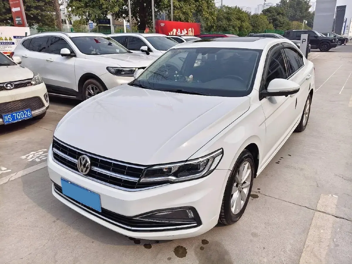 2020 Volkswagen Bora 1.5L 113HP L4 6AT