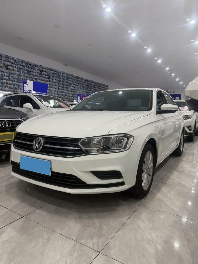 2020 Volkswagen Bora 1.5L 113HP L4 5MT