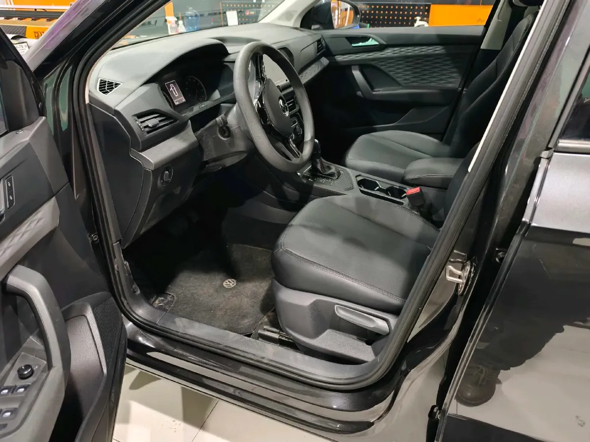 2021 Volkswagen Tharu 1.4T 150HP L4 7DCT,autocango,china used car exporter,china ev exporter,chinese used car exporter,chinese used ev exporter