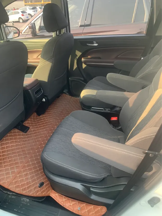 2021 GAC Trumpchi M6 1.5T 169HP L4 7DCT,autocango,china used car exporter,china ev exporter,chinese used car exporter,chinese used ev exporter