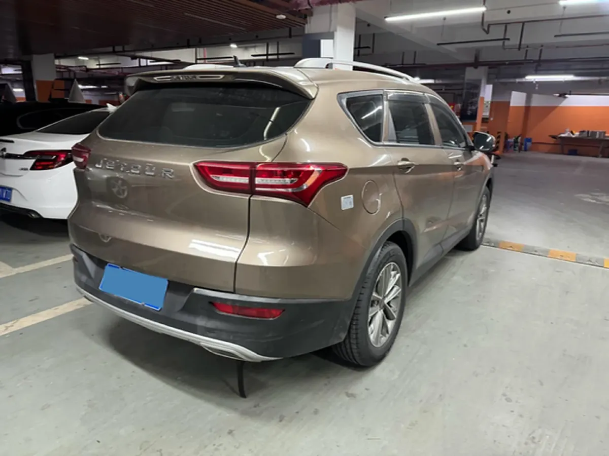 2018 Jetour X70 1.5T 147HP L4 8AT,autocango,china used car exporter,china ev exporter,chinese used car exporter,chinese used ev exporter