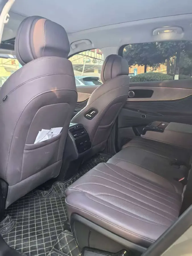 2025 Chery Tiggo 9 2.0T 261HP L4 7DCT,autocango,china used car exporter,china ev exporter,chinese used car exporter,chinese used ev exporter