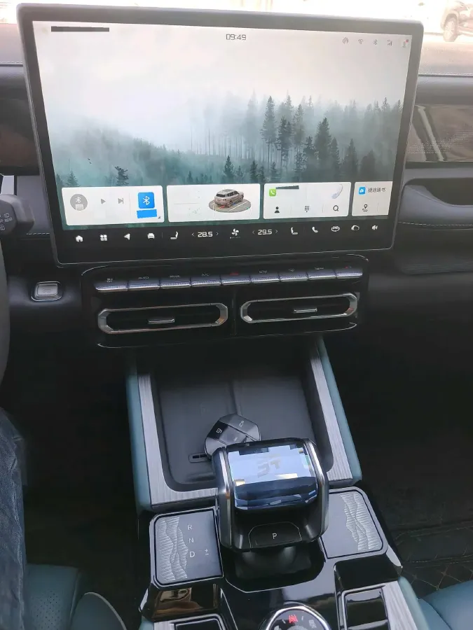 2025 Jetour Traveller 2.0T 254HP L4 7DCT,autocango,china used car exporter,china ev exporter,chinese used car exporter,chinese used ev exporter