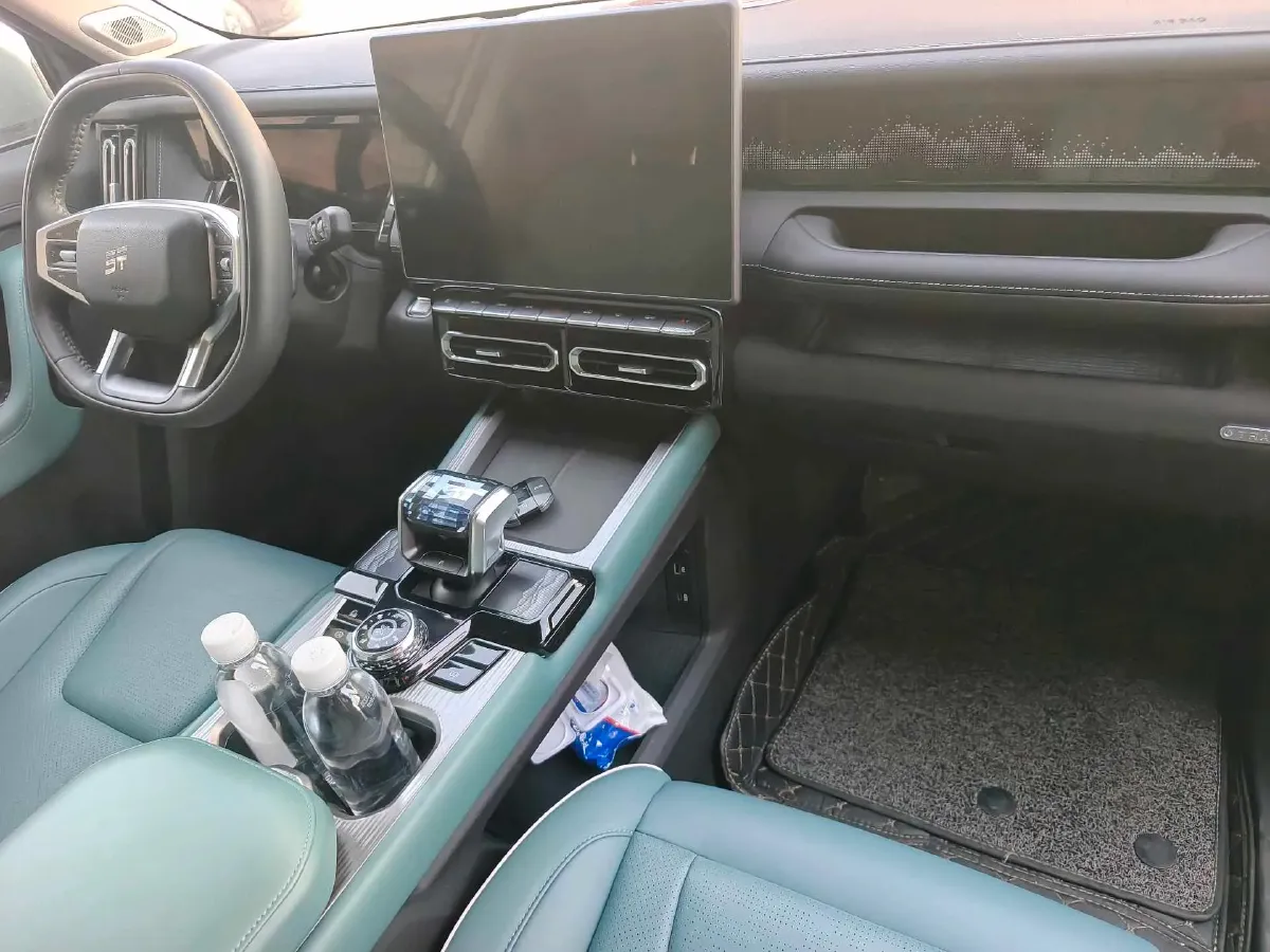 2025 Jetour Traveller 2.0T 254HP L4 7DCT,autocango,china used car exporter,china ev exporter,chinese used car exporter,chinese used ev exporter