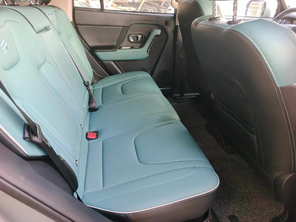 2025 Jetour Traveller 2.0T 254HP L4 7DCT,autocango,china used car exporter,china ev exporter,chinese used car exporter,chinese used ev exporter