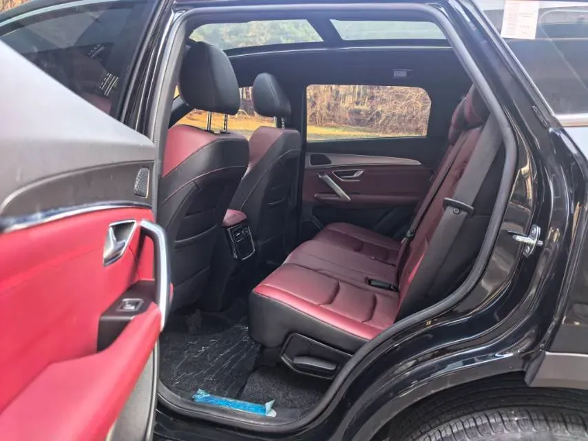 2023 Jetour X70 Plus 1.5T 156HP L4 6MT,autocango,china used car exporter,china ev exporter,chinese used car exporter,chinese used ev exporter