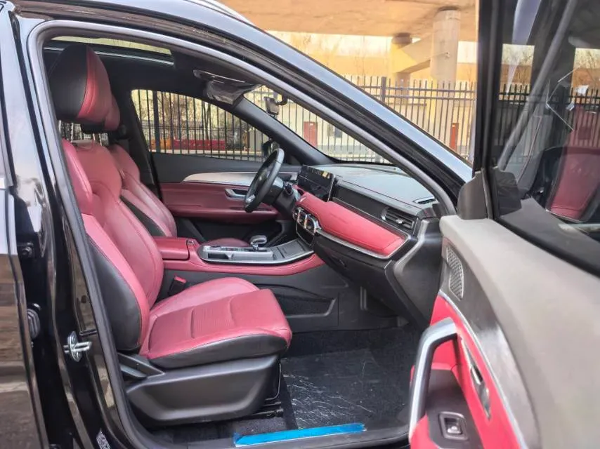 2023 Jetour X70 Plus 1.5T 156HP L4 6MT,autocango,china used car exporter,china ev exporter,chinese used car exporter,chinese used ev exporter