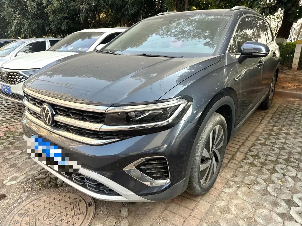 2021 Volkswagen Talagon 2.0T 220HP L4 7DCT